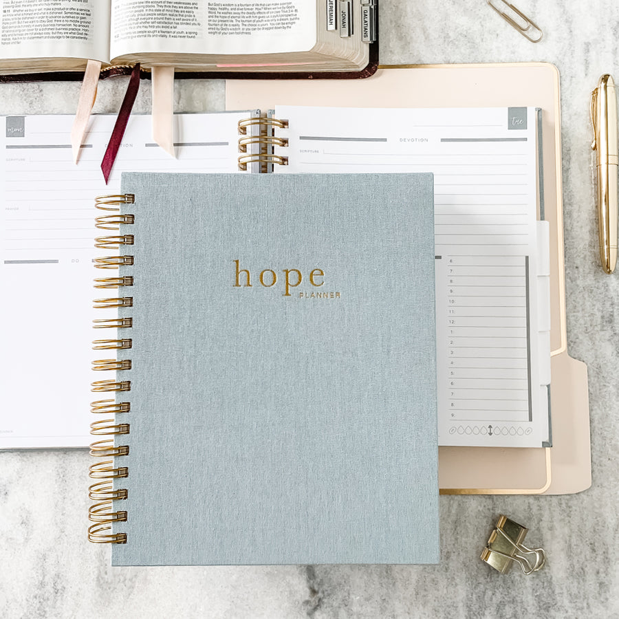 Christian Planner: The Hope Planner (Daily) – Hopefuel