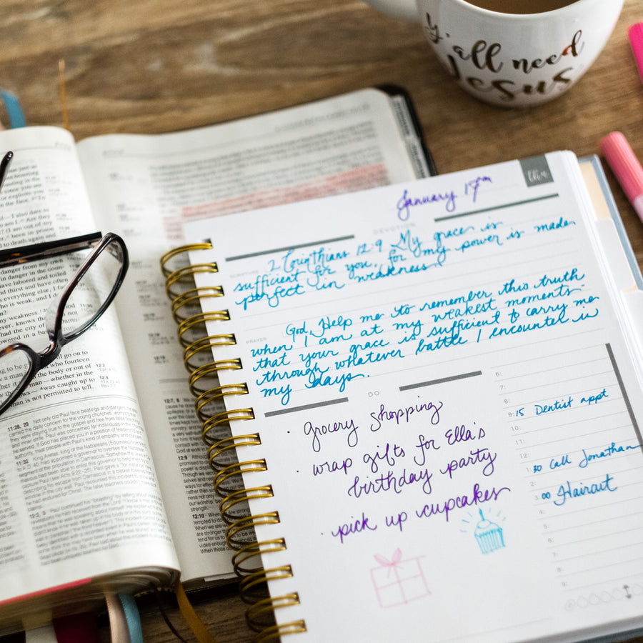 the best prayerful planner that brings your faith and focus together